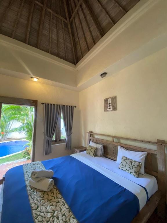 Mango 5 Hotel — 2