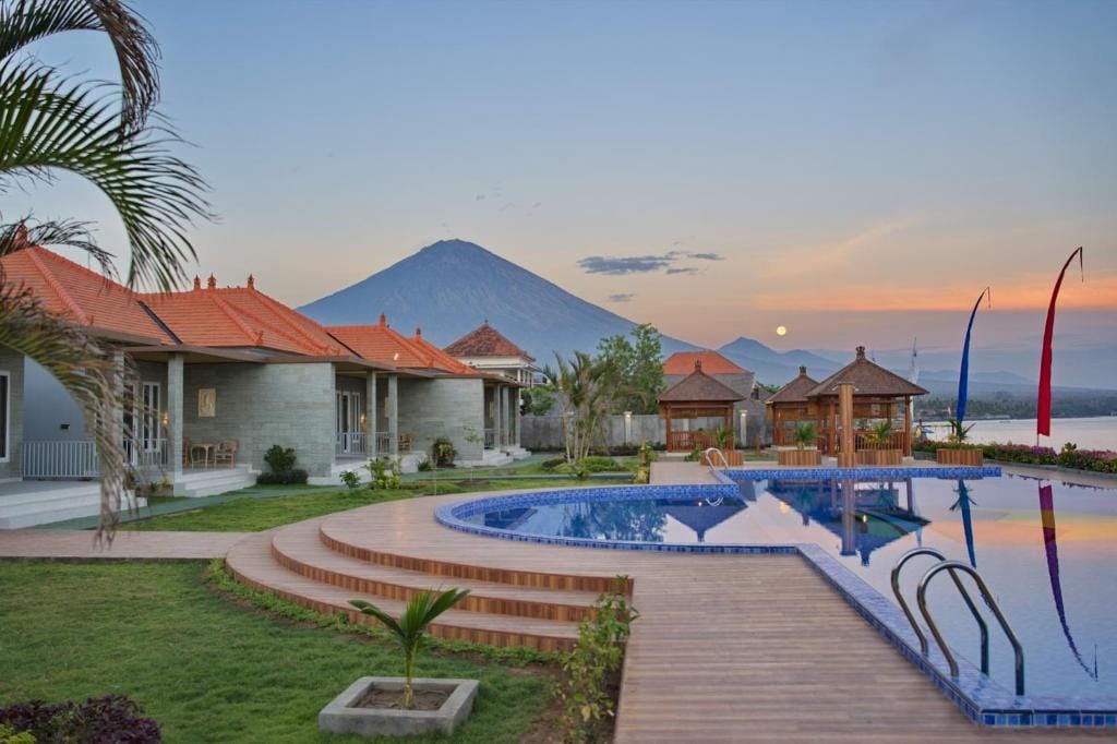 Seamount Hotel Amed — 3