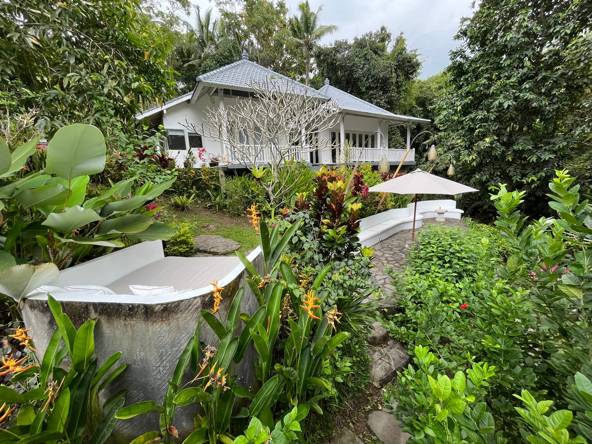 Balian Bliss Villa's - Yoga Retreat Boutique Resort SPA & Gym Centre — 1