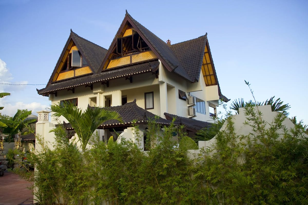 Istana Balian Restaurant & Ocean View Accommodation — 2