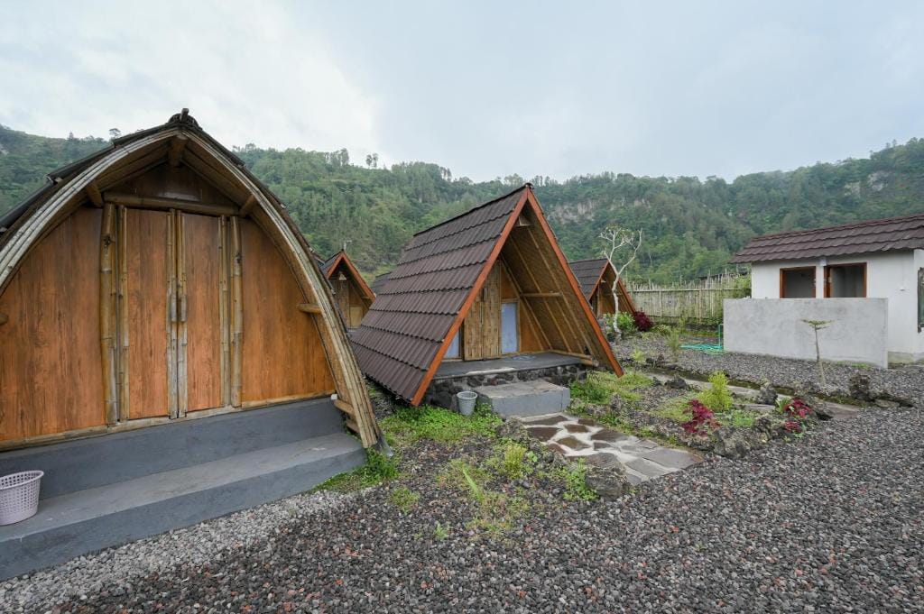 Volcano Cabin Batur RedPartner — 4