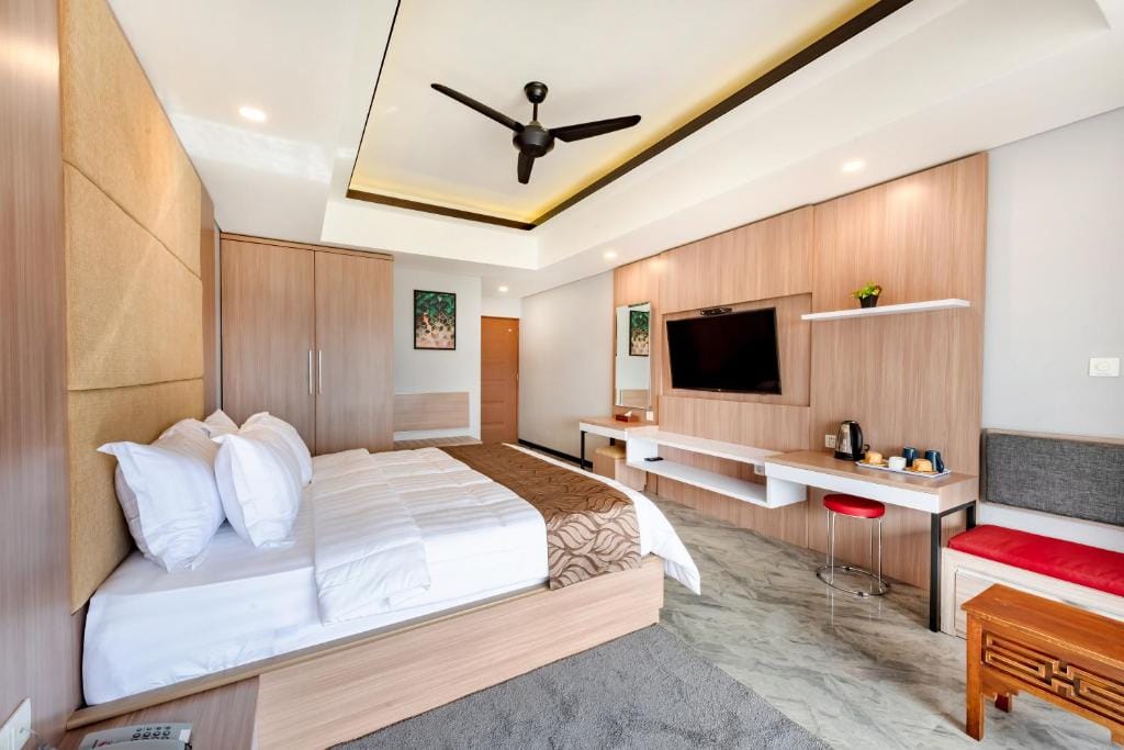Dedanau Hotel — 5