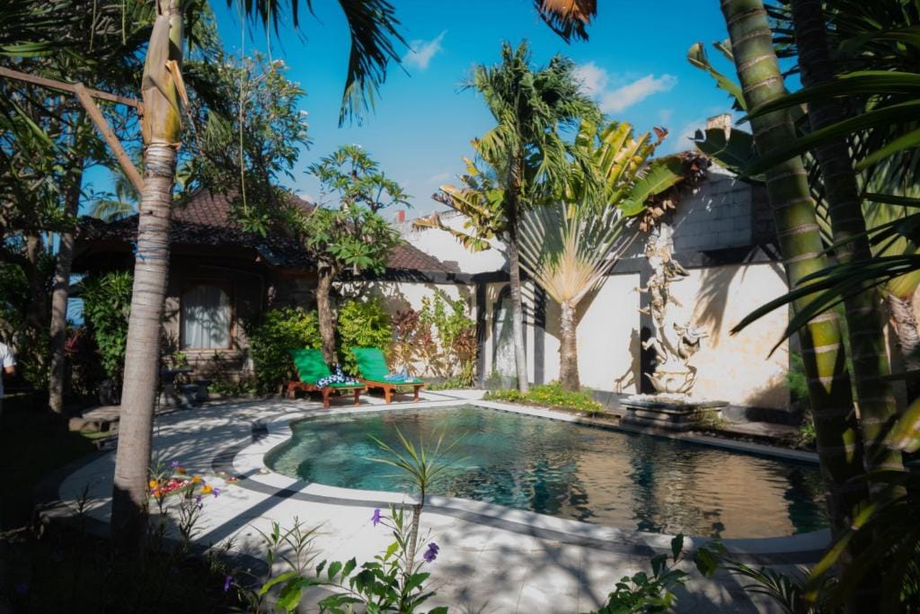 Bungalow Geringsing — 2