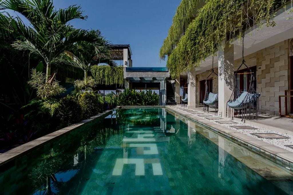 Canggu Hype — 1