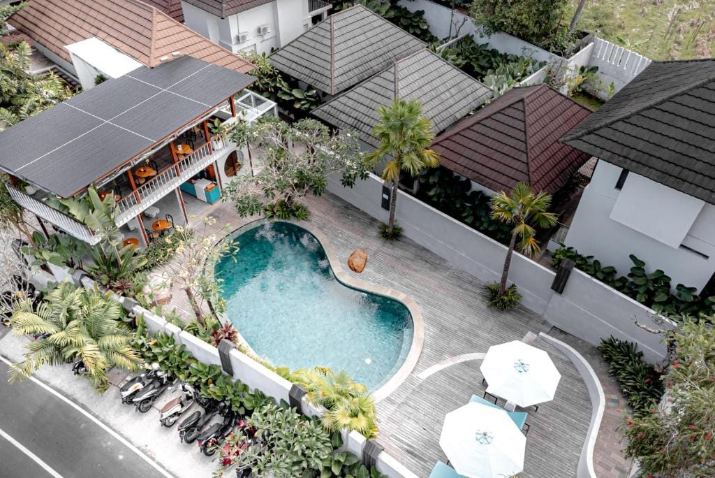 Ecozy Dijiwa Canggu — 1