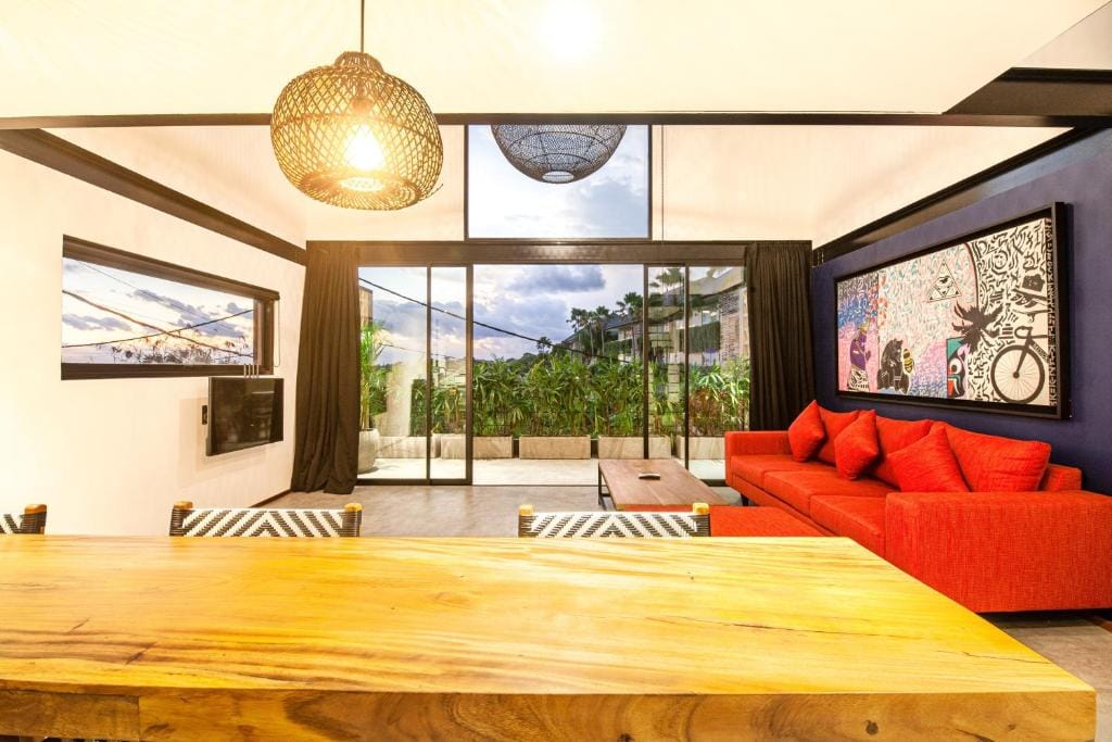 Modern Spacious Loft 200m from the beach Canggu — 1