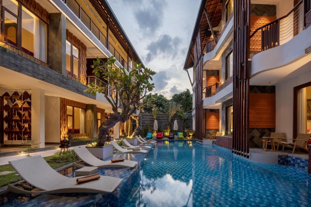 Mokko Suites Batubelig — 4