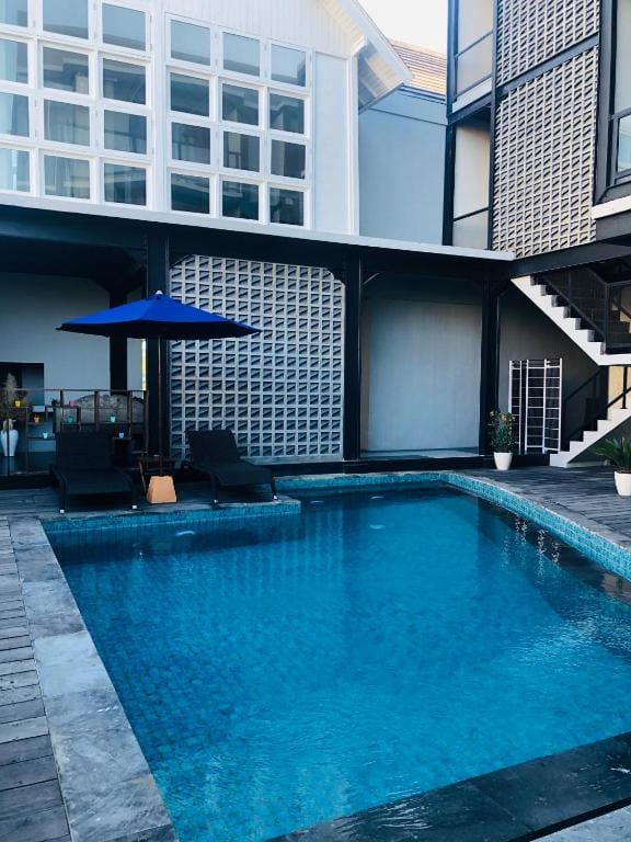 Rumah Kahyangan — 4