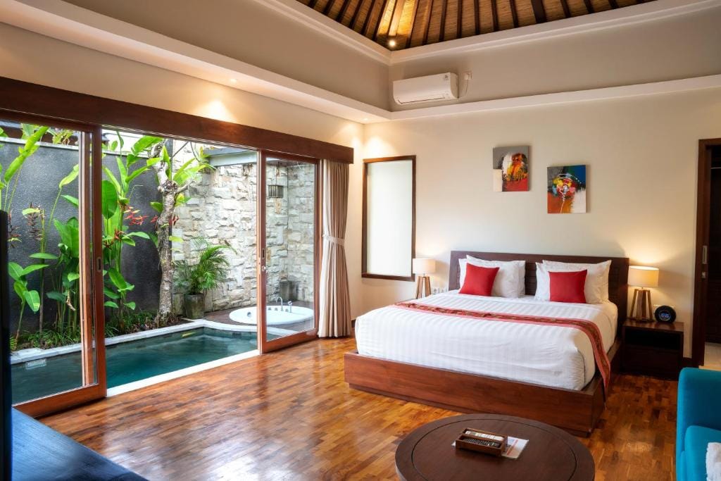 Sanata Luxury Villa — 2