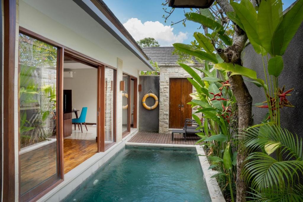 Sanata Luxury Villa — 4