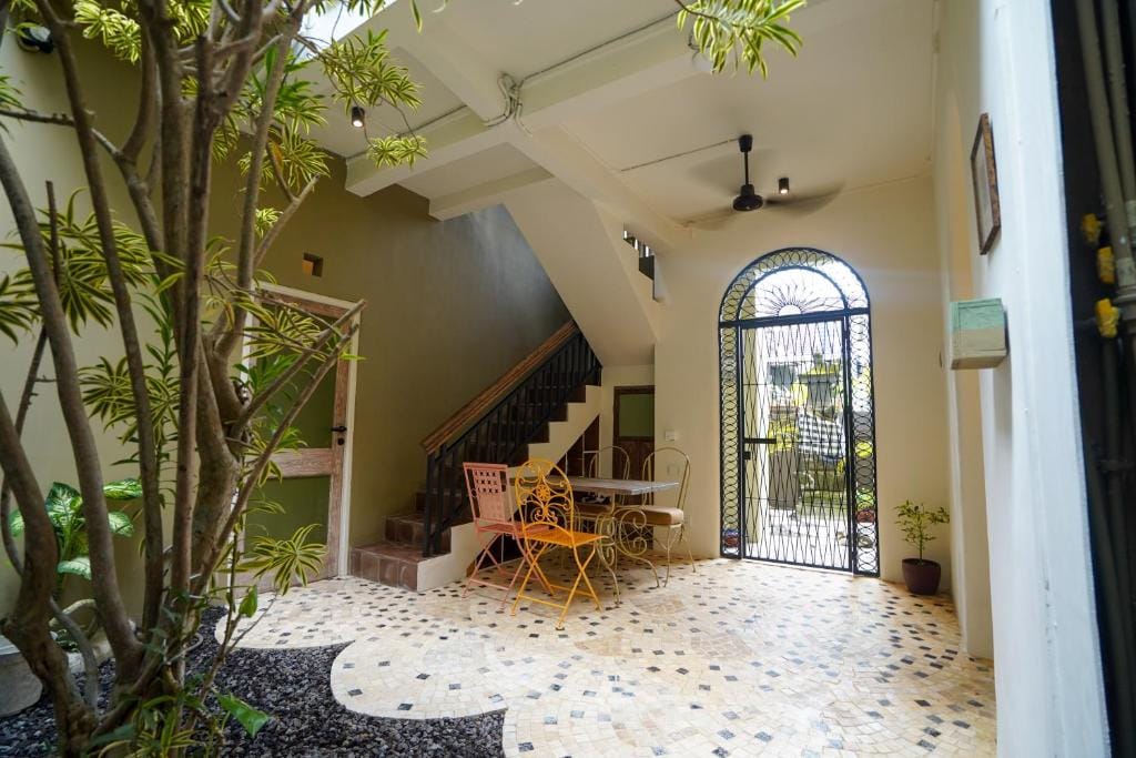 Songbird Boutique Inn — 4
