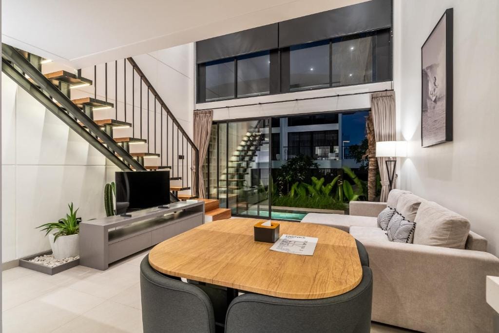 The R Apartment Pererenan — 2