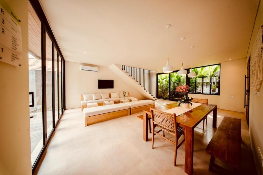 TheHub Pererenan Coworking, Pool and Rooftop — 2