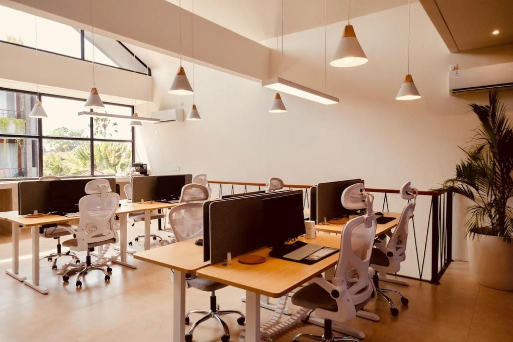 TheHub Pererenan Coworking, Pool and Rooftop — 5