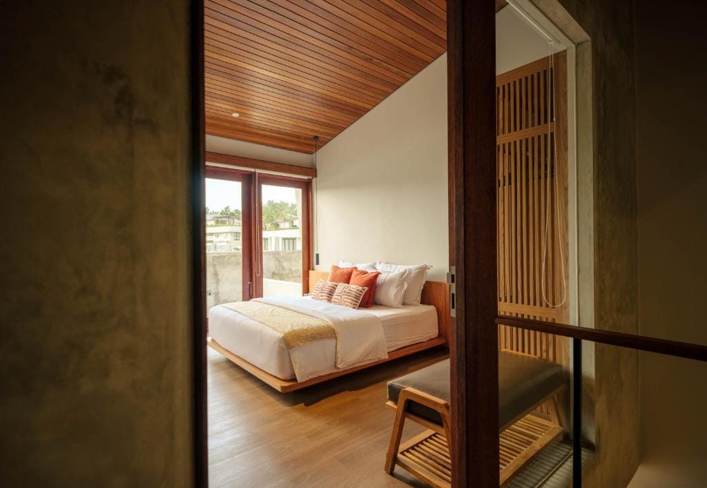 Two Thirds Villa Canggu — 2