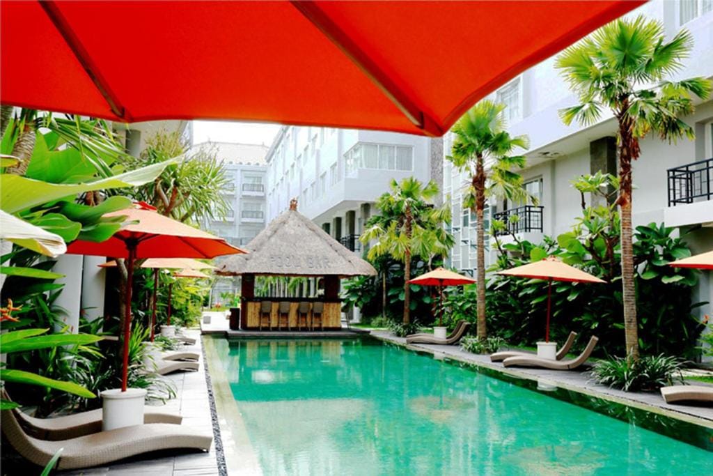 b Hotel Bali & Spa — 4