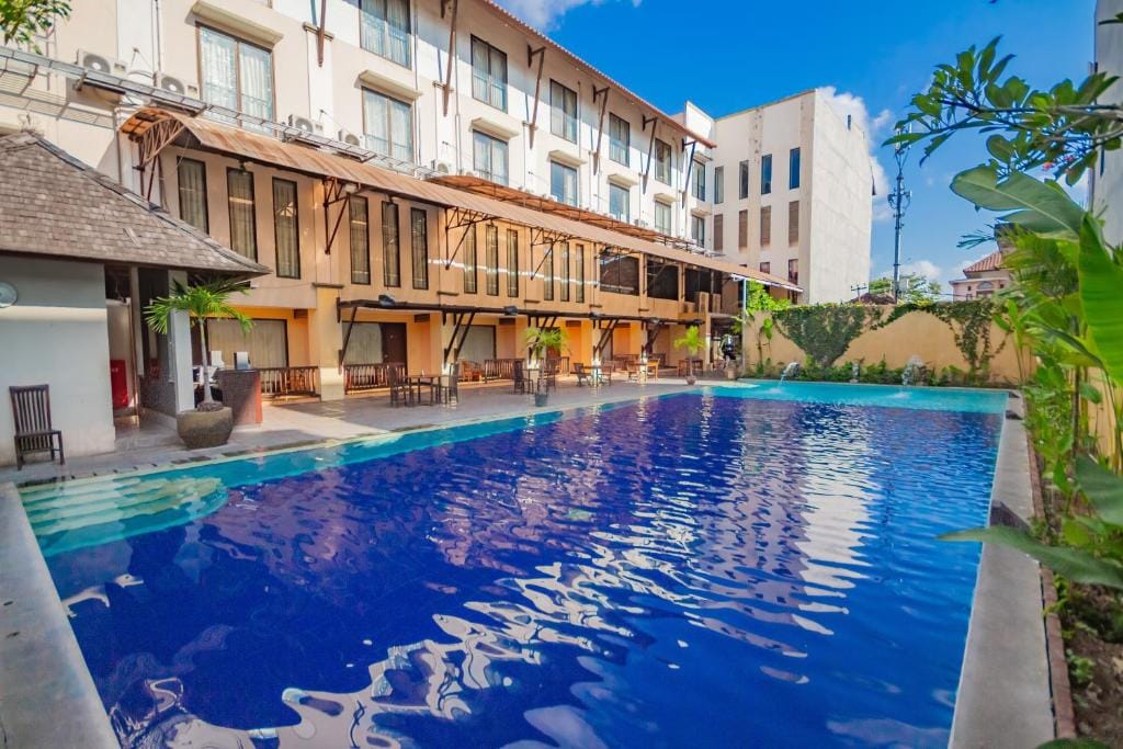 Grand Santhi Hotel — 1