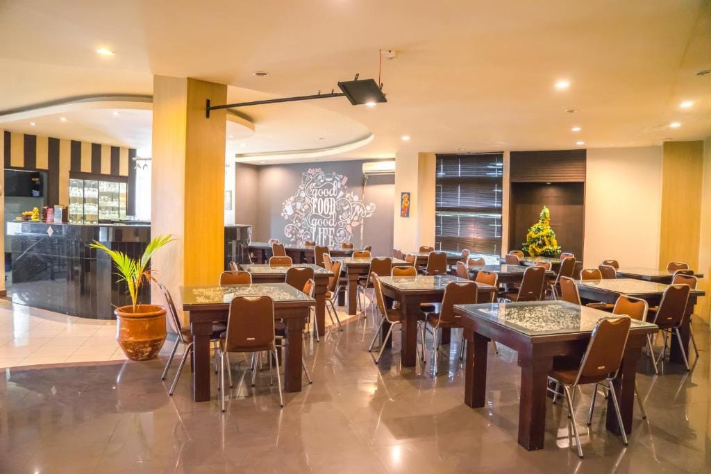 Hotel Puri Ayu — 5