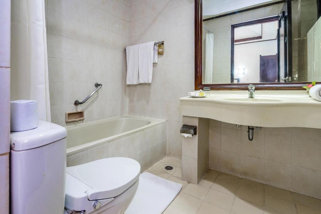 Inna Bali Heritage Hotel — 3