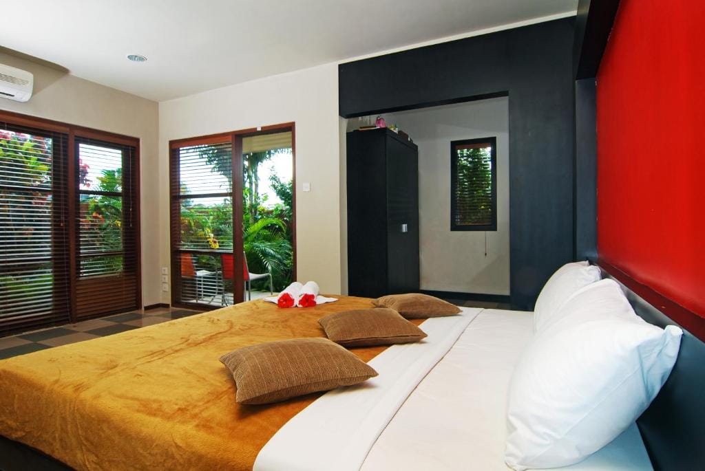 Taman Ayu Town House — 2