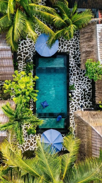 Alibaba Bungalows — 1