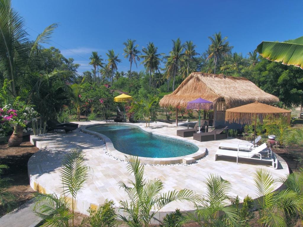 CoCo Breeze Spa Hotel — 4