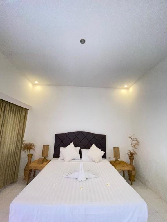 Efrata Villa — 1
