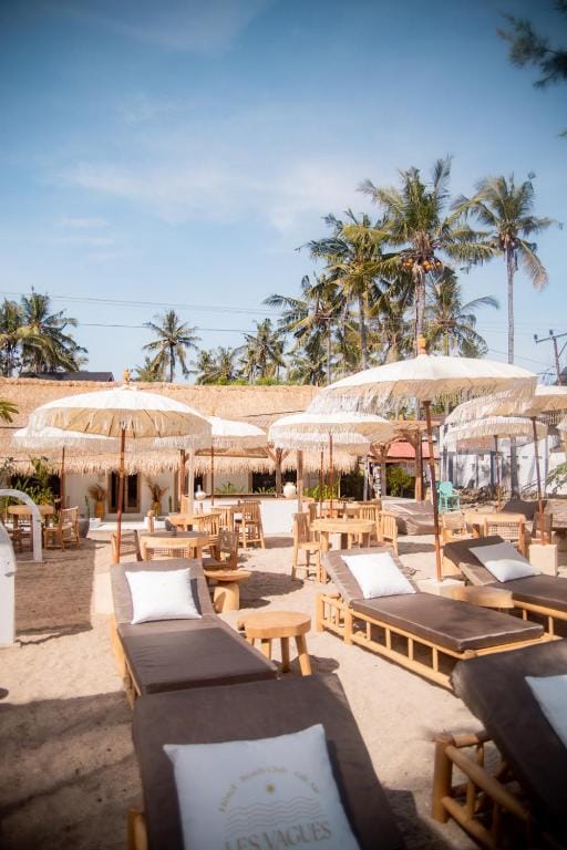 Les Vagues - Hotel Villa & Beach Club - Gili Air — 2
