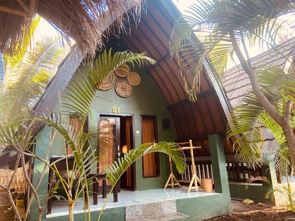 Mowglis Gili Air — 1