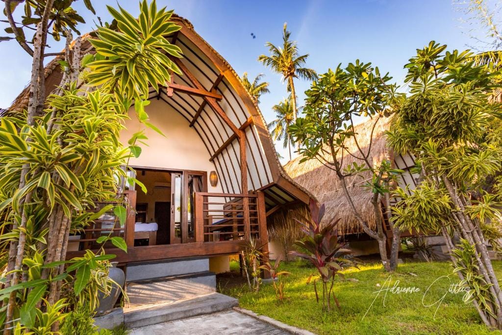 Oceans 5 Dive Resort — 5
