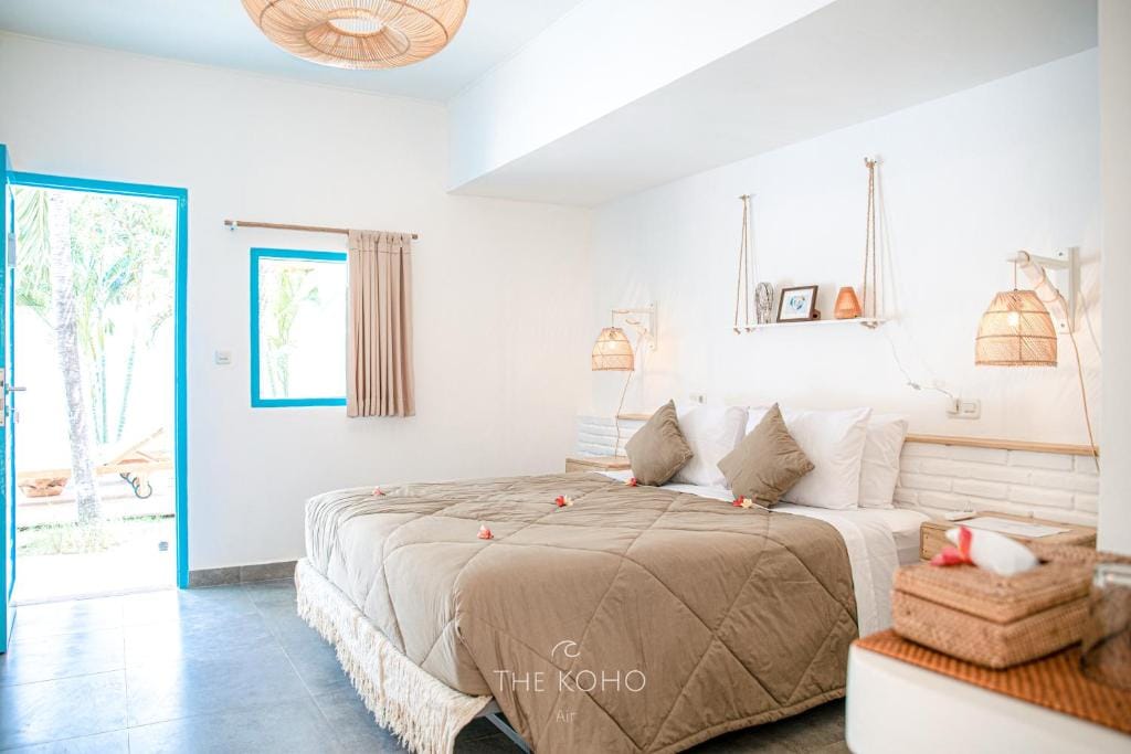 The Koho Air Hotel — 5