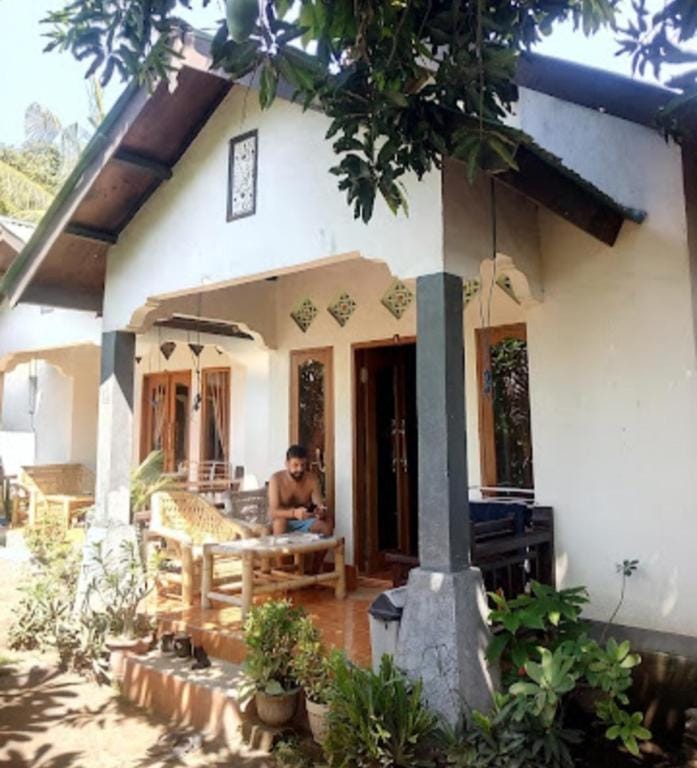 Yayan Bungalow — 5