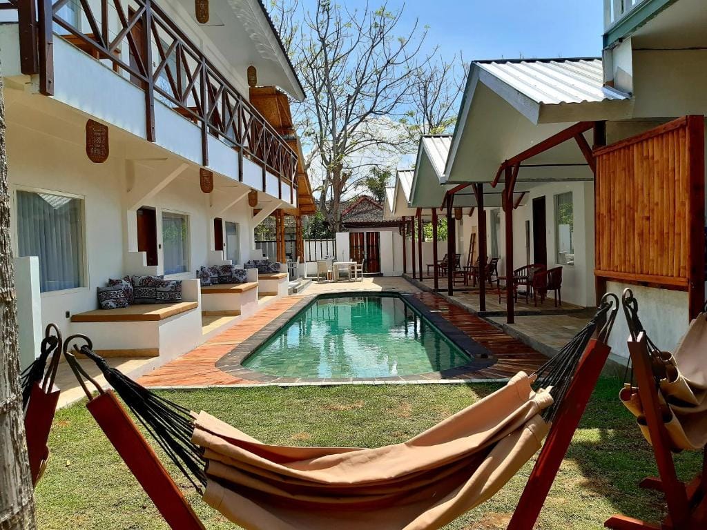 Katara Gili, Boutique Rooms and Bungalows — 1