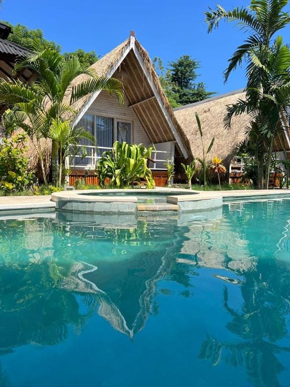 Living Trawangan Hotel — 1