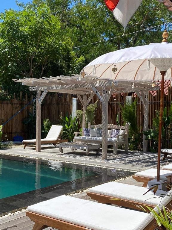 Lost Paradise Gili — 2
