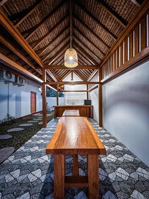 Makuta Villa — 5