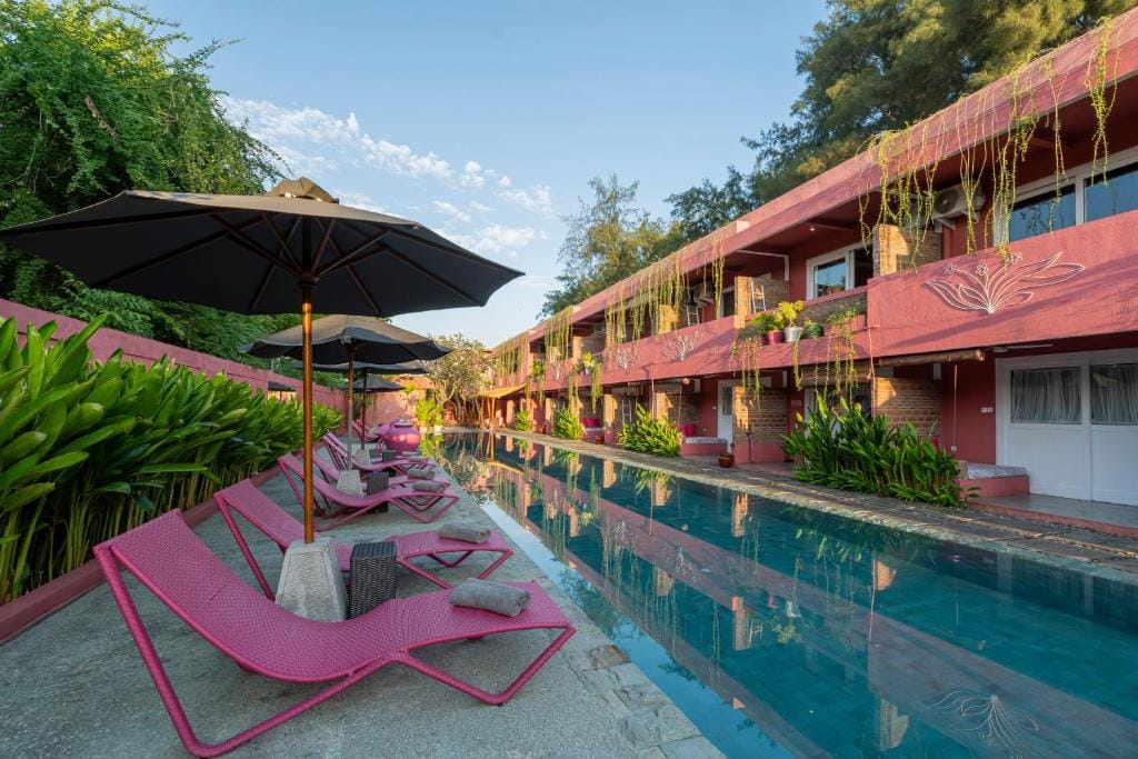 PinkCoco Gili Trawangan - Constant Surprises - for Cool Adults Only — 1