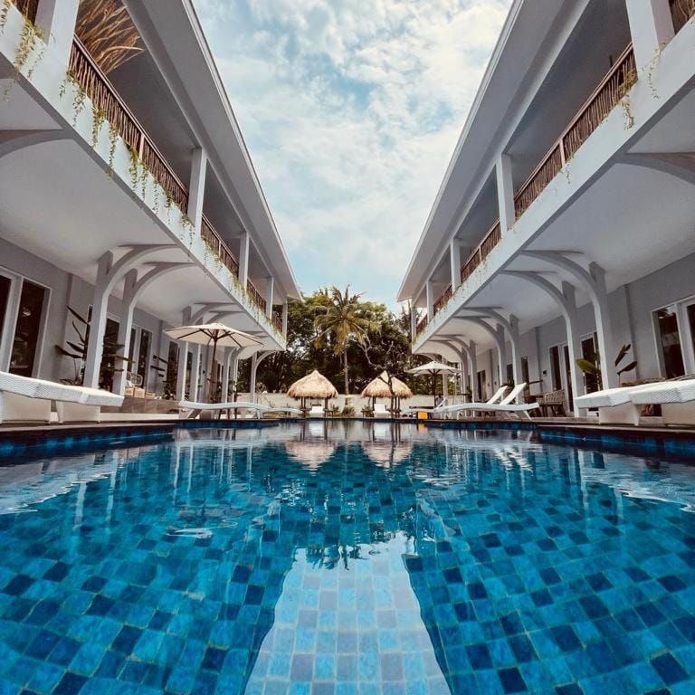 Seashell Resort — 1