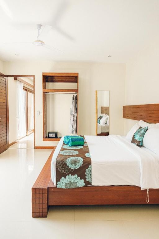 Taj Maza Sunset Villas — 2