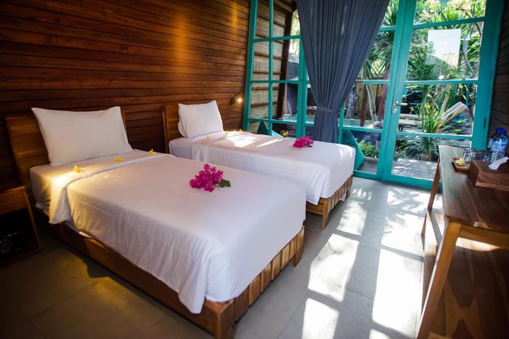 Waras Villa — 2