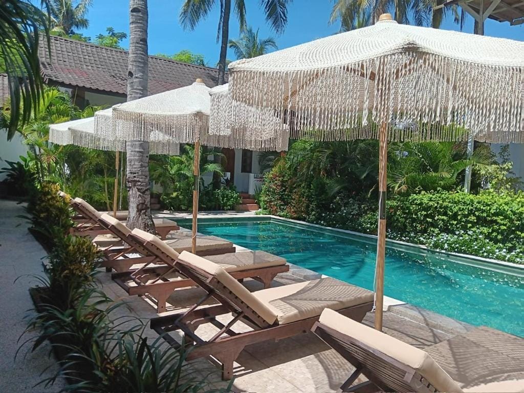 White Coconut Resort — 2