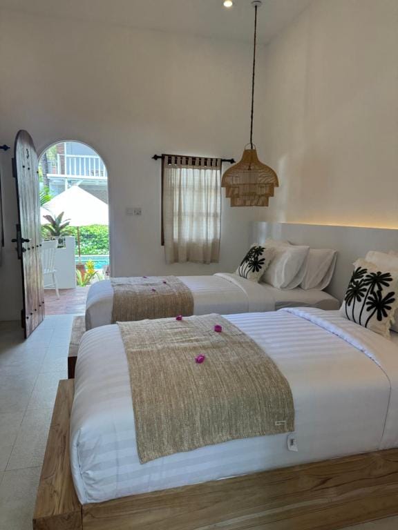 White Coconut Resort — 5