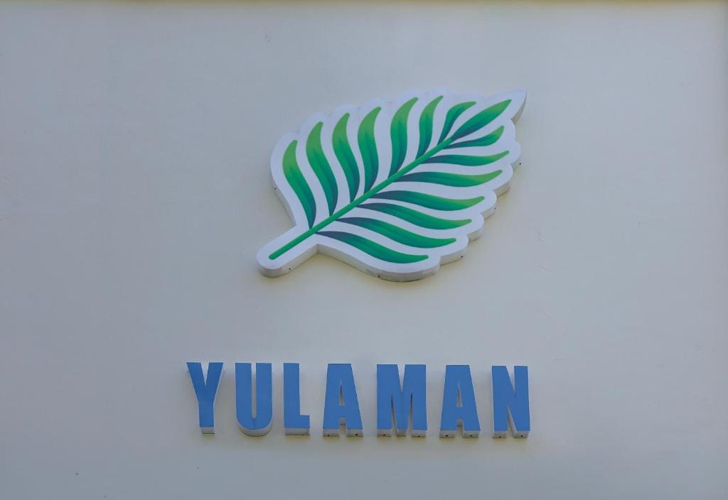 Yulaman Hotel — 2