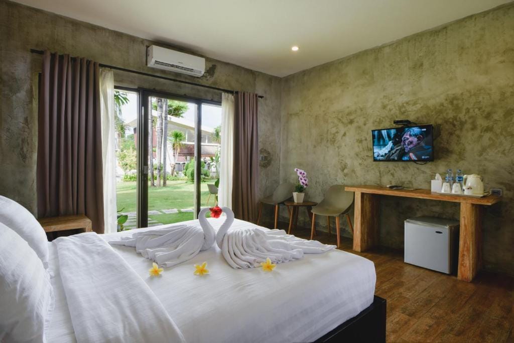 Bali Breezz Hotel — 4