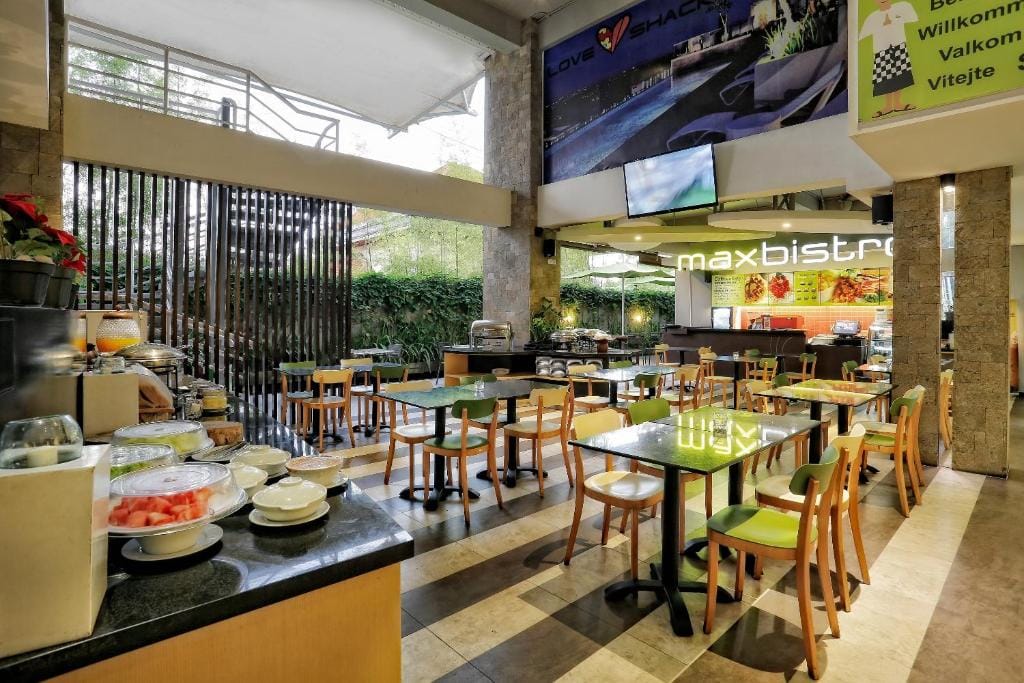 MaxOneHotels at Bukit Jimbaran — 5