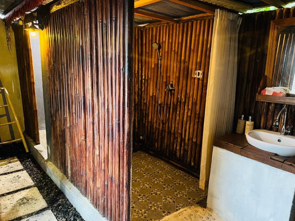 Bukit Catu Bungalows — 3
