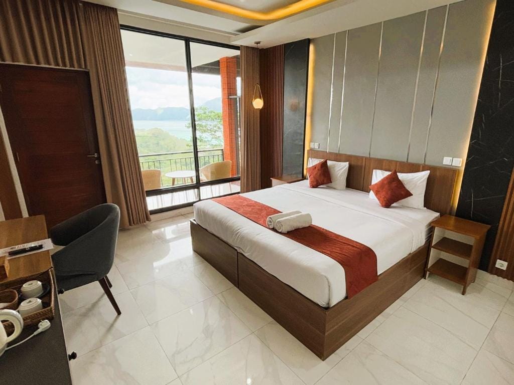 Caldera Hotel & Restaurant — 2