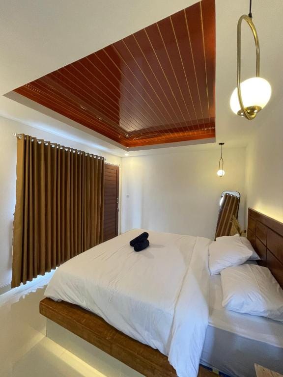 Danu Kuning Villa — 5