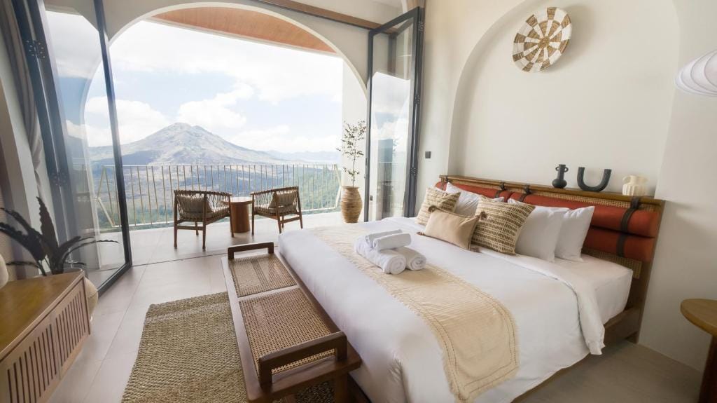 El Lago Hotel — 5