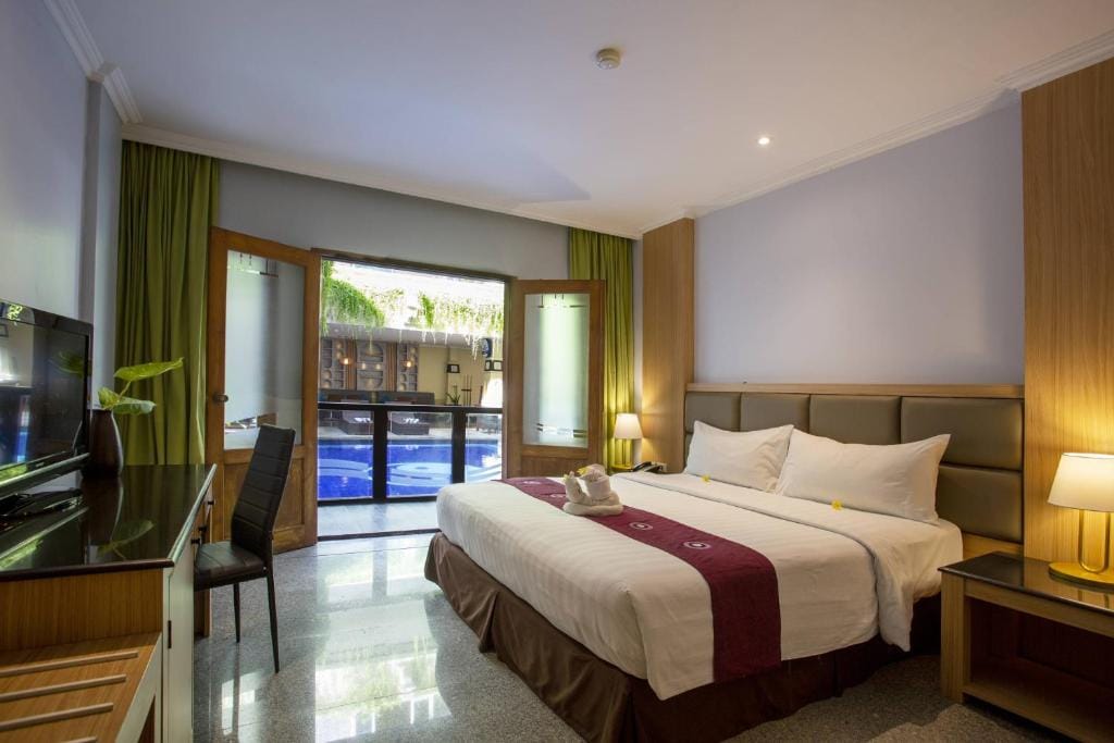 Famous Hotel Kuta Formerly Permata Kuta Hotel — 2